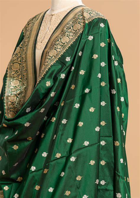 Bottle Green Kadwa Silk Dupatta – Ratanshi Kheraj Sarees Pvt. Ltd.