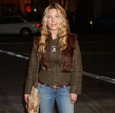 Download Deborah Kara Unger Casual Street Style Wallpaper | Wallpapers.com