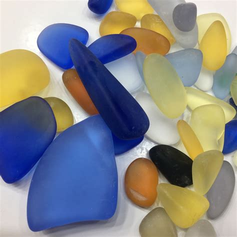 大量供应海玻璃 蒙砂海玻璃碎石 饰品玻璃 海玻璃原石彩色海玻璃-阿里巴巴