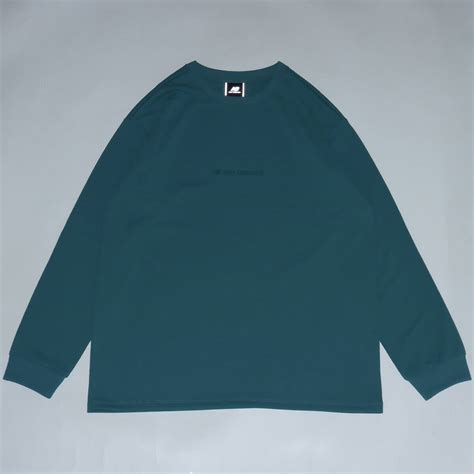 New Balance MET24 Basic Logo Long Sleeve Tee ニュースプルース （ニューバランス メット 24 ...