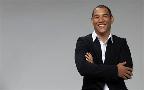 Business Man Smiling 的图像结果