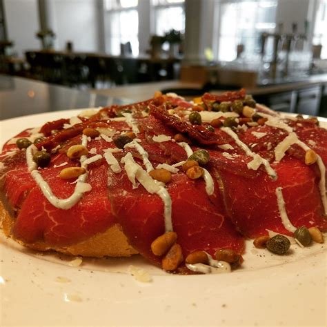 RESTAURANT DE OUDE VEILING, Aalsmeer - Menu, Prices & Restaurant ...