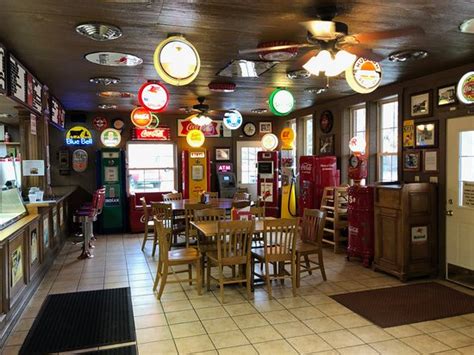 CAMMACK STATION, Muncie - Menu, Prices & Restaurant Reviews - Tripadvisor
