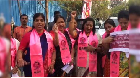 Hyderabad: GHMC మేయర్ విజయలక్ష్మి అరెస్ట్..రాజ్‌భవన్‌ ముందు టెన్షన్ ...