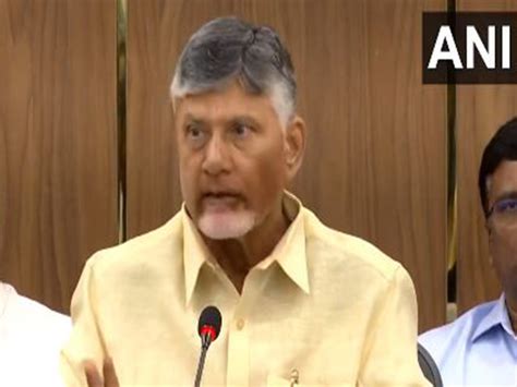 HUDCO extends Rs 11,000 crore loan to CRDA for construction of Andhra ...