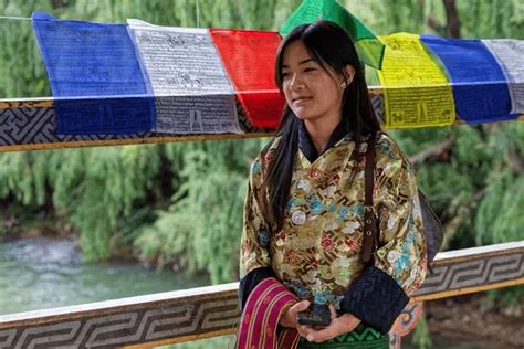 How to Avoid Tourist Scams in Bhutan – Easy Tips