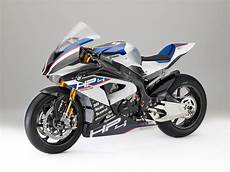 Bmw Hp4 Race Picture by Bmw Hp4 Race Specs Unveiled 215 Hp 377 Lbs Bmw Hp4 Race Picture