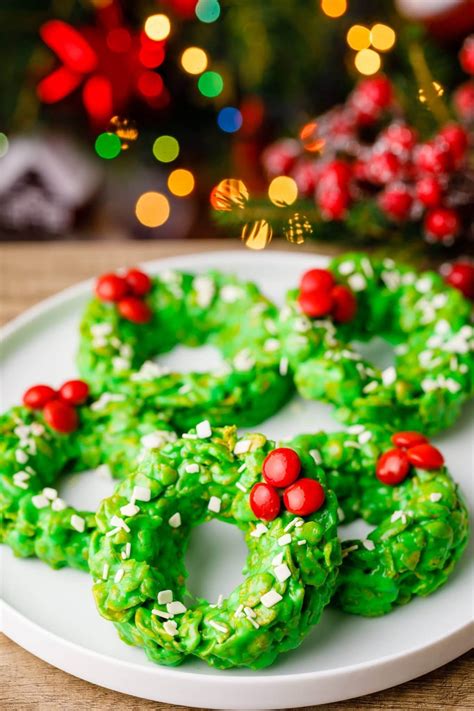 35 No-Bake Christmas Cookies & Treats - Insanely Good