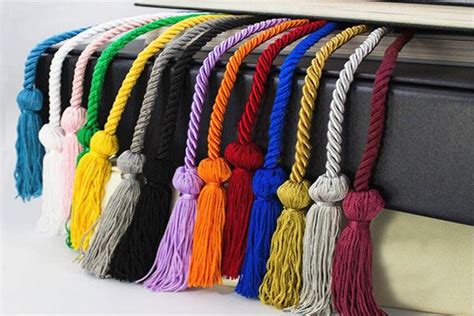 你了解不同颜色“荣誉绳”的含义吗？“荣誉绳”颜色分类 - 知乎