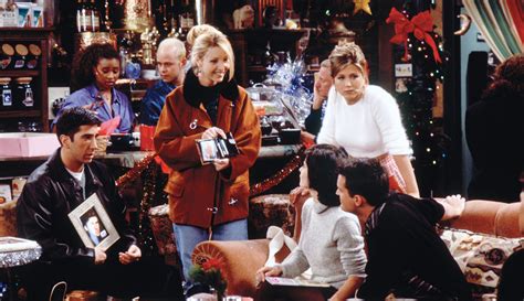 The Best 'Friends' Christmas Episodes, Plus Where To Watch Them