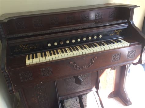 Harmoniums and Reed Organs For Sale