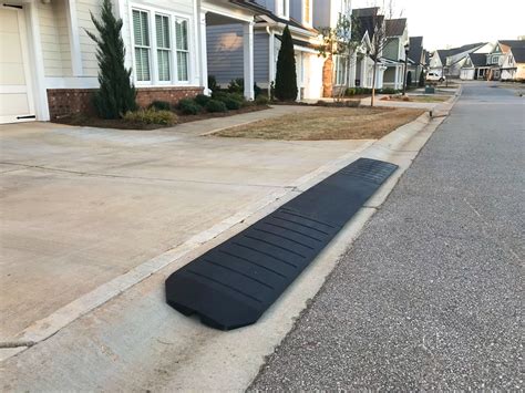 Rubber Driveway Ramp - Heavy Duty Driveway Curb Ramp - Stop Scraping On ...
