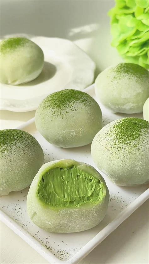 Matcha Mochi Recipe (Green Tea Cheese Ice Cream Filling) - Kitchen (Mis ...