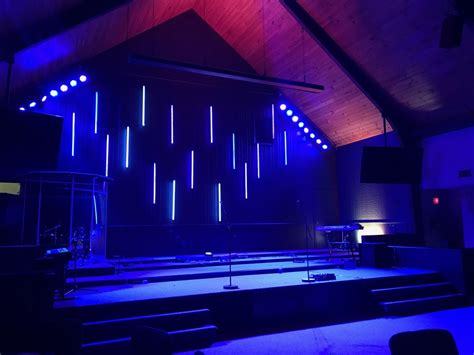 Church Stage Lighting 的图像结果