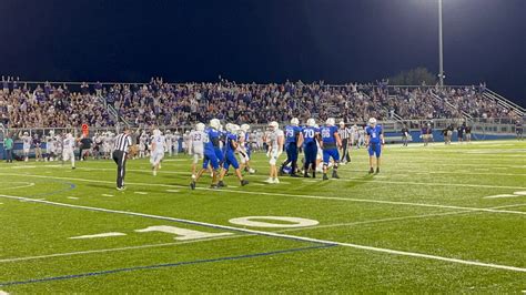Moeller football wins 24-21 over Trinity in Week 3 victory