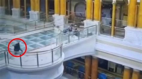 Horror moment worker plunges 50ft to his death after falling through ...