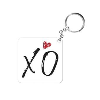 The Banyan Tee Keychain - XO : Amazon.in: Bags, Wallets and Luggage