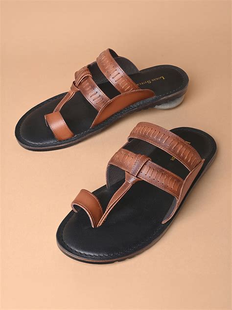 Tan Kolhapuri Style Lightweight Toe Ring Leather Sandal
