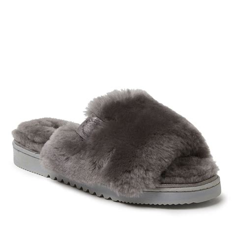 Fireside by Dearfoams Women's Cairns Genuine Shearling Fuzzy Slide ...
