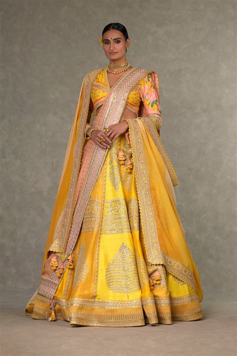 Shop Now Yellow Color Lehengas Online – House Of Masaba
