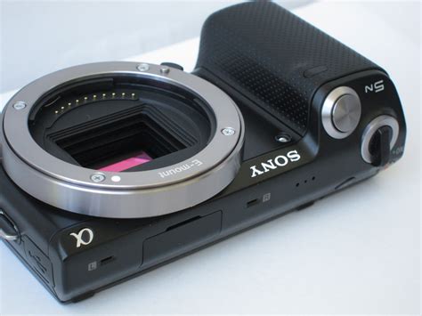 Sony Alpha NEX-5N Mirrorless First Look Review | ePHOTOzine