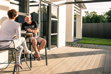 Relaxing on a TimberTech deck from ... - Gallery - 2 | Trends