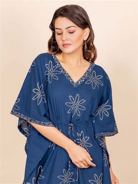 Kaftans Online- Buy Designer Kaftans Dress & Block Print Kaftans | The Loom