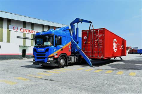 CJ Century Expands Fleet with 13 Scania Trucks |Bigwheels.my