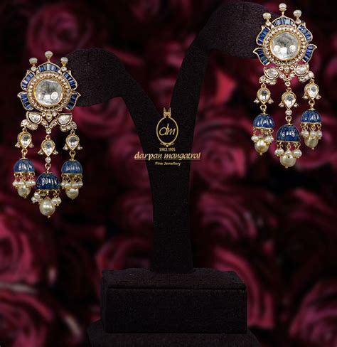 Classy Polki and Sapphire Choker Set – Darpan Mangatrai Pearls & Jewellers