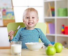 alimentazione bambini 1 anno ricette per bambini di 1 anno consigli sull alimentazione alimentazione bambini 1 anno ricette per bambini di 1 anno consigli sull alimentazione
