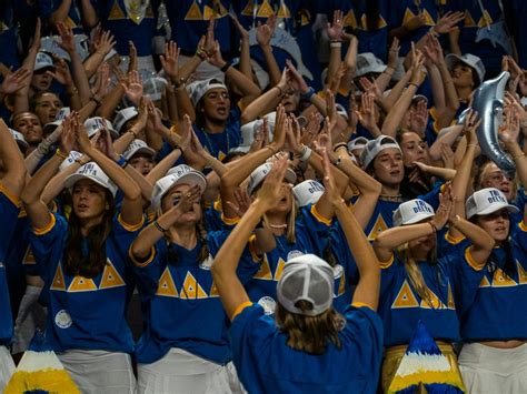 PHOTOS: Bid Day 2022 - The Daily Gamecock at University of South Carolina