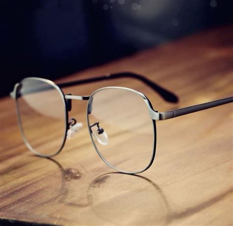 平光眼镜的作用有哪些 - 知乎