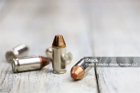 What Is a Full Metal Jacket Bullet 的图像结果