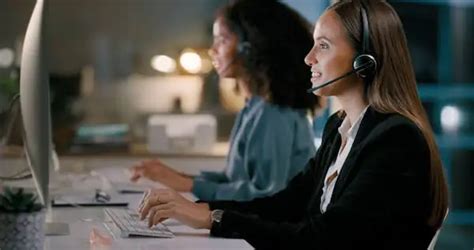 Help Desk Call Tracking Software 的图像结果