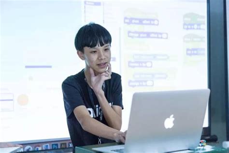 第五届全国青少年创意编程与智能设计大赛终评在天津成功举办 |界面新闻
