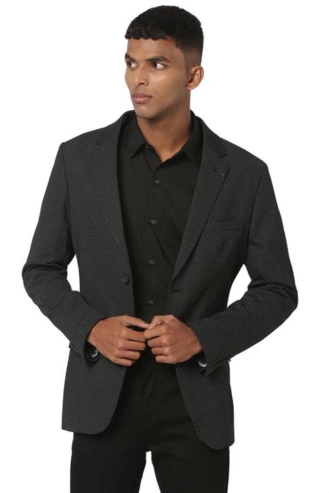 Blazers for Men - Buy Stylish Men's Blazer Online at Mufti