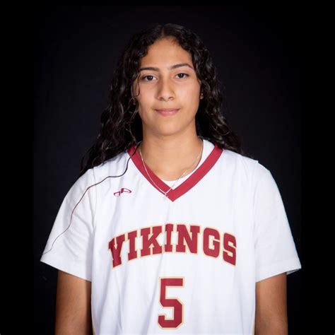Basketball Recap: Natalie Gomez's Big Game Can't Quite Lead Downey over Gahr