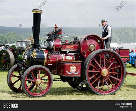 Steam Traction Engine History at Lucille Stone blog