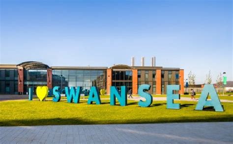 Swansea University : Admission, Ranking, Acceptance Rate, Courses & Fees