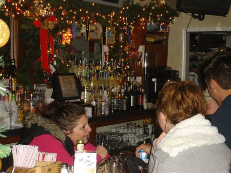 DOC'S RIVERSIDE GRILLE, Centreville - Menu, Prices & Restaurant Reviews ...