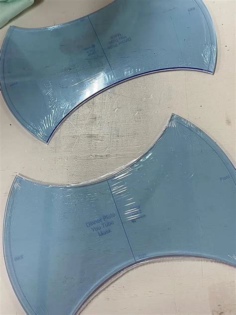 Homemade Mask Using Plate for Pattern 的图像结果