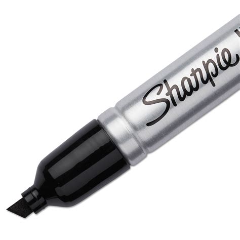 Sharpie® King Size Permanent Marker, Chisel Tip, Black, Dozen ...
