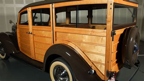 1937 Ford "Woodie" De Luxe Station Wagon | The Academy of Art University Collection | Broad ...