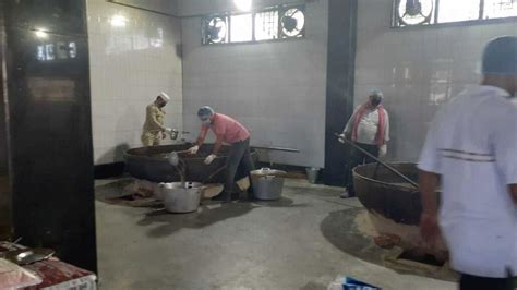 Circles of Solaridary: A community kitchen in Delhi feeds 5K migrants ...