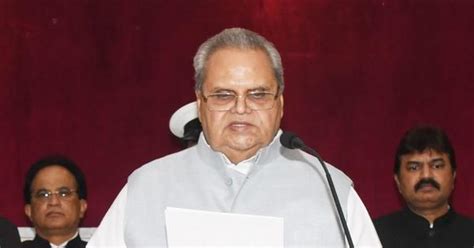 Jammu and Kashmir: Governor passes amendment to grant Pahari community ...