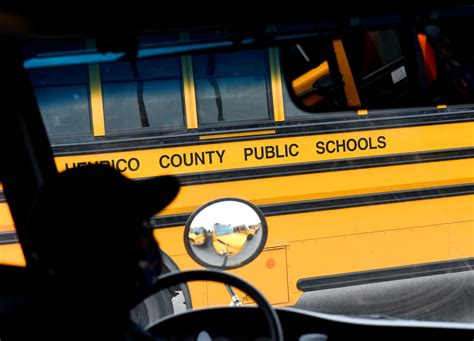 Henrico County Public School bus drivers to receive pay raise | WRIC ABC 8News