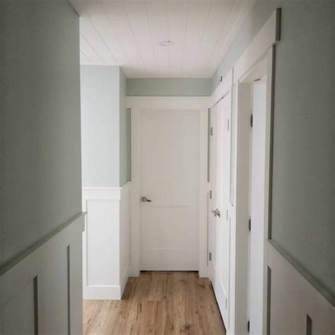 Neutral Board and Batten Wainscoting - Soul & Lane