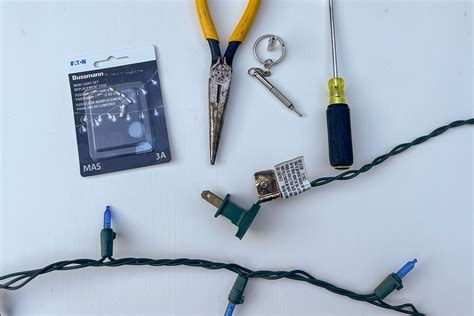 How To Fix A Fuse In Christmas Lights at Evelyn Turner blog