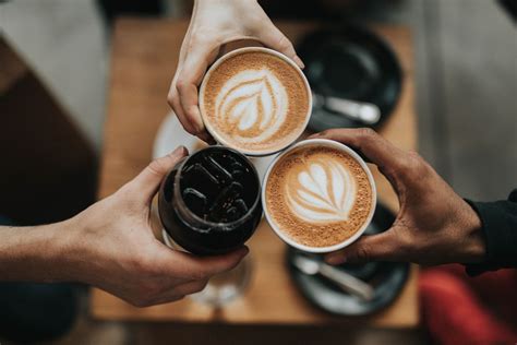 每天喝一杯咖啡！專家揭「8大過量警訊」：這6種人不適合 | 新奇 | NOWnews今日新聞