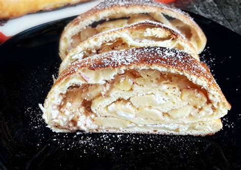 Яблочный штрудель из готового слоеного дрожжевого теста рецепт ...